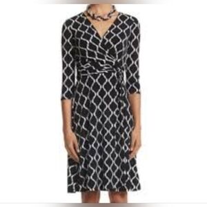 WHBM - Women's Black White Faux Wrap Twist Medallion 3/4 Sleeve Dresd, Sz 4